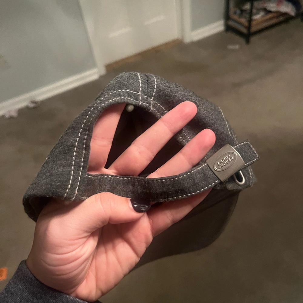 Official Land Rover Hat - Picture 4 of 4